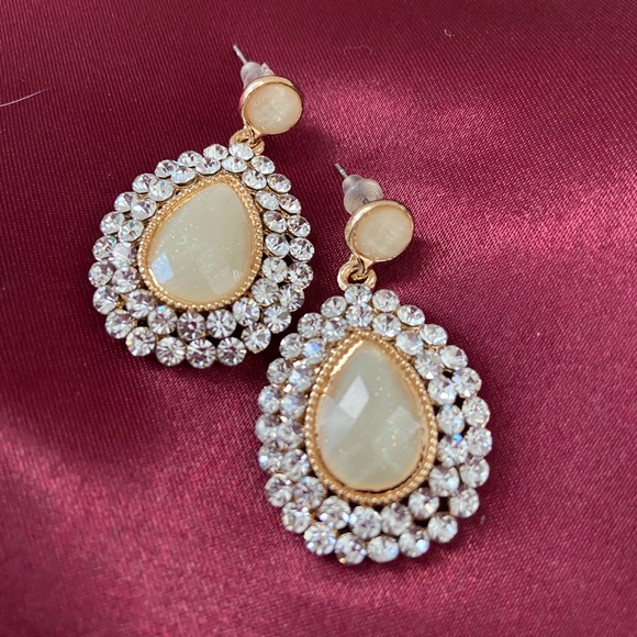 Tear Drop Earrings - Picture 4 of 5